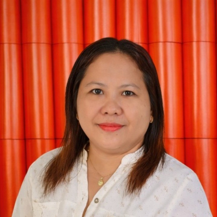 Mary Empeynado, Sales Development Representative at Customized Food Containers